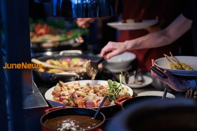 평소 혈압이 높으면 짠 음식을 줄이고 운동, 금연을 통해 관리를 해야 신장 건강을 지킬 수 있다  [사진=게티이미지뱅크]
