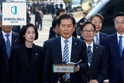 정청래 법사위원장 "오늘 '대법관 증원법' 처리"