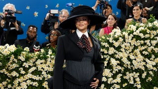 NEW YORK NEW YORK MAY 05 Rihanna attends Superfine Tailoring Black Style the 2025 Costume Institute Benefit at...